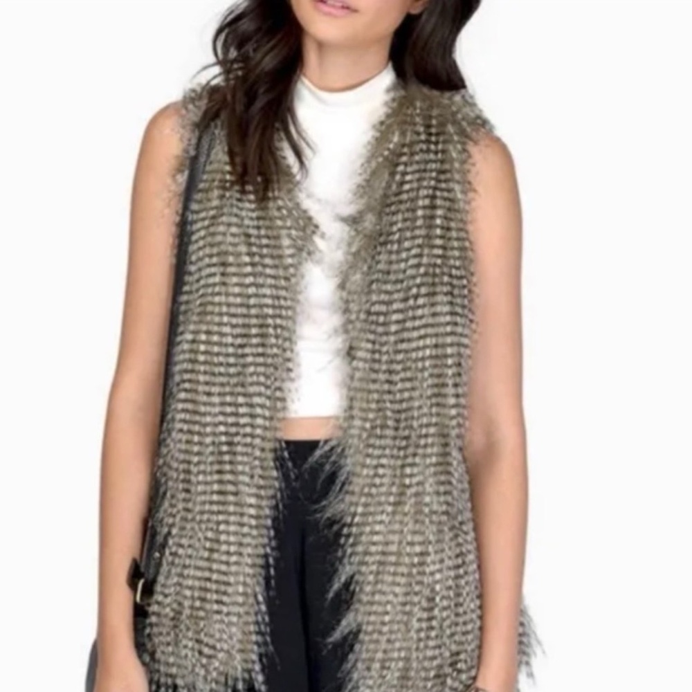 Design History Faux Fur Open Front Vest Womens Size XL